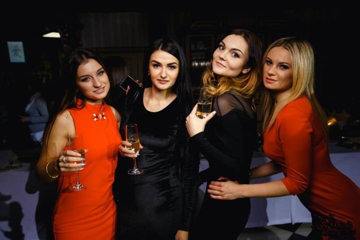 20429864_1334345616673102_5034770876858889414_n (1)